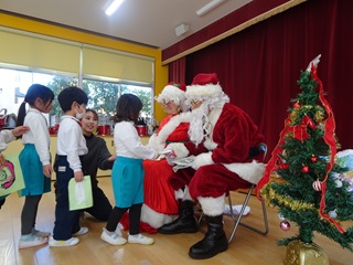 �������חc�t��