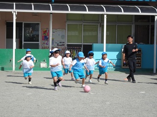 �������חc�t��