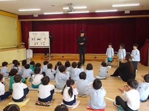 �������חc�t��