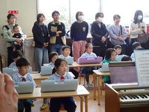 �������חc�t��